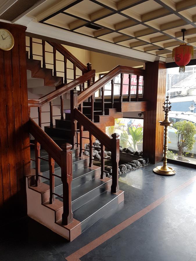 Hotel Boban Plaza Thiruvananthapuram Kültér fotó