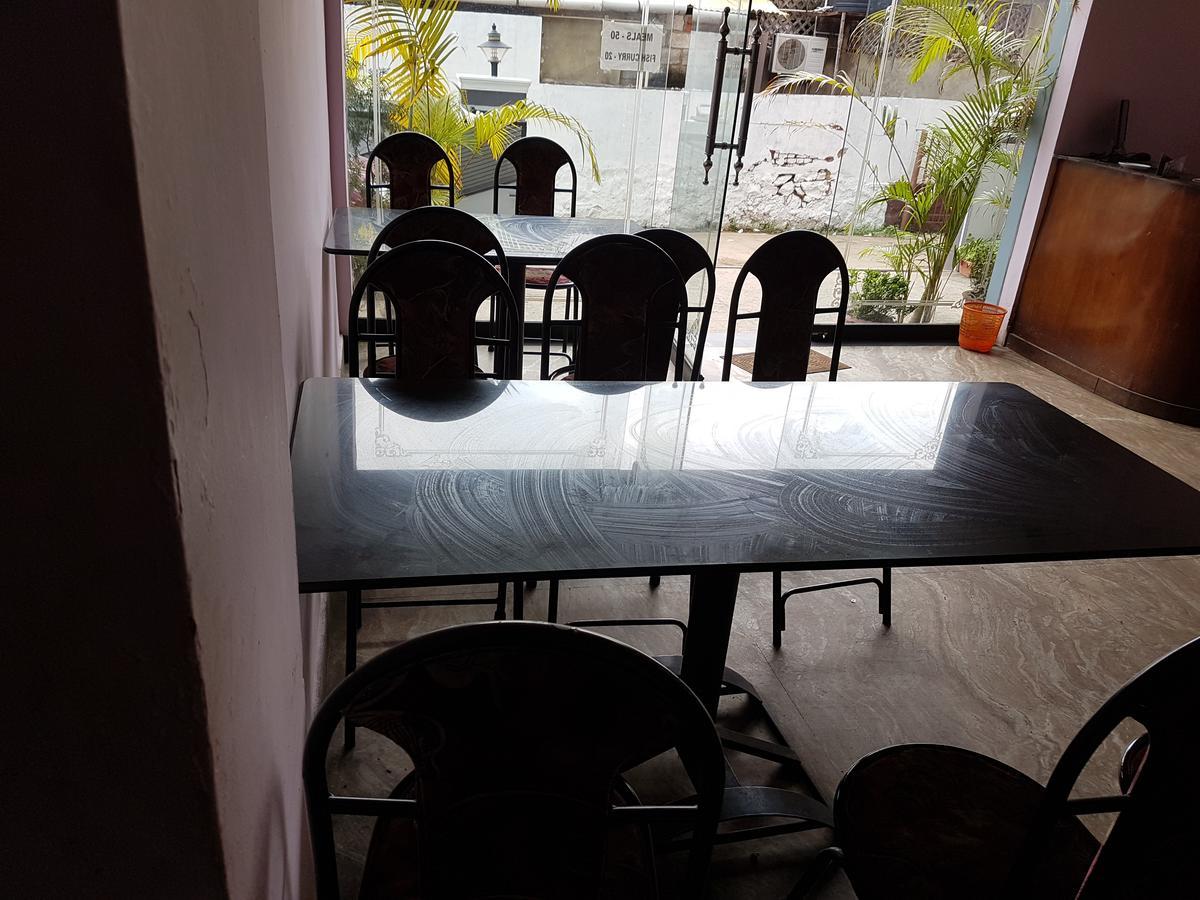 Hotel Boban Plaza Thiruvananthapuram Kültér fotó